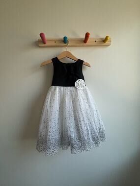Special Occasion Sparkly Black & White Dress 2T